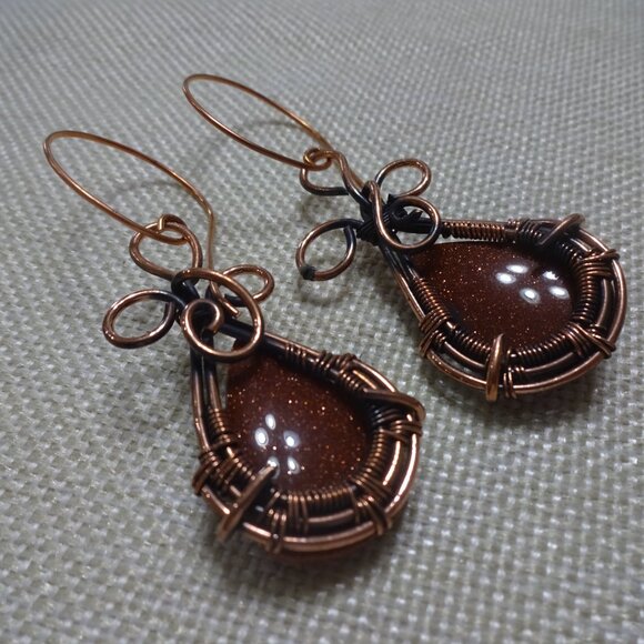Rustic GOLD SUNSTONE Handmade COPPER WIRE-WRAPPED Dangle Earrings #173C - Picture 3 of 3